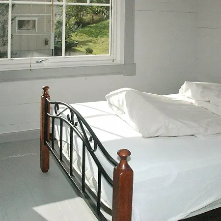 Five-bedroom In Syvde Holiday home *
