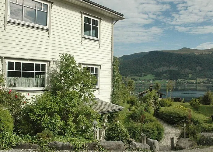 11 Person In Syvde 度假居 *