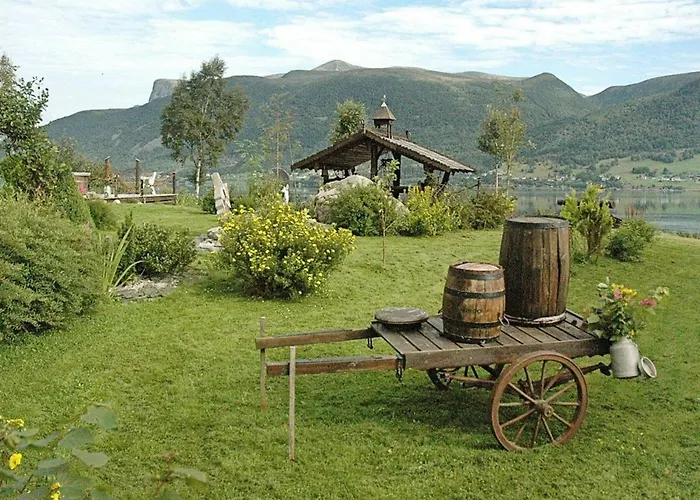 11 Person In Syvde 度假居